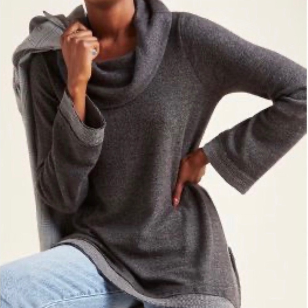 💥PRICE DROP💥 Risa Hacci Tunic Sweater*